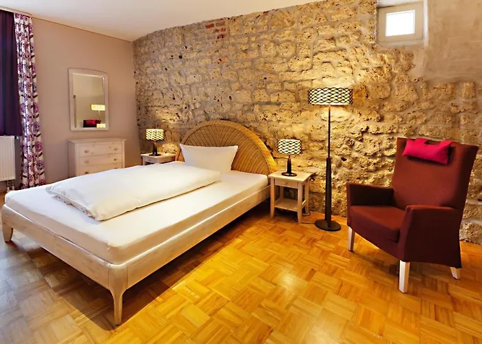 Am Turm هالترن